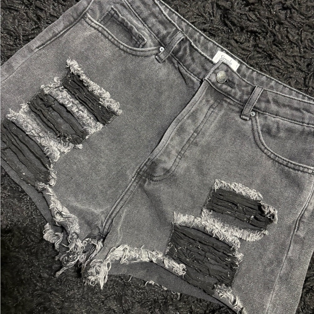 Trendy Distressed Gray Jean Shorts
